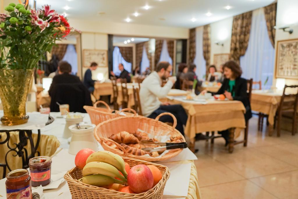 Hotel Du Helder Лион Экстерьер фото